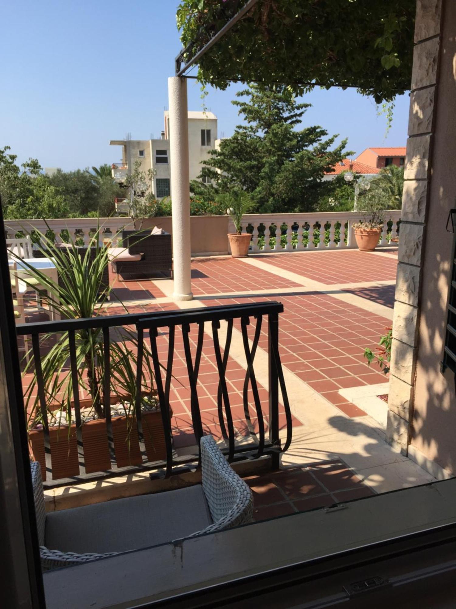 Villa Bougenvilia Tomas Tučepi Oda fotoğraf