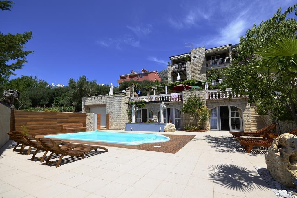 Villa Bougenvilia Tomas Tučepi Oda fotoğraf
