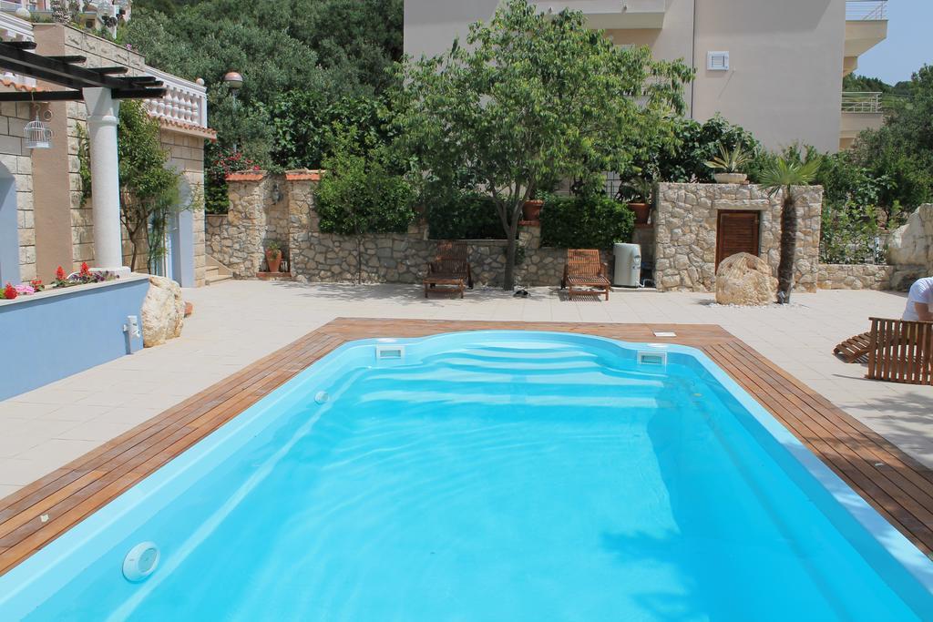 Villa Bougenvilia Tomas Tučepi Dış mekan fotoğraf